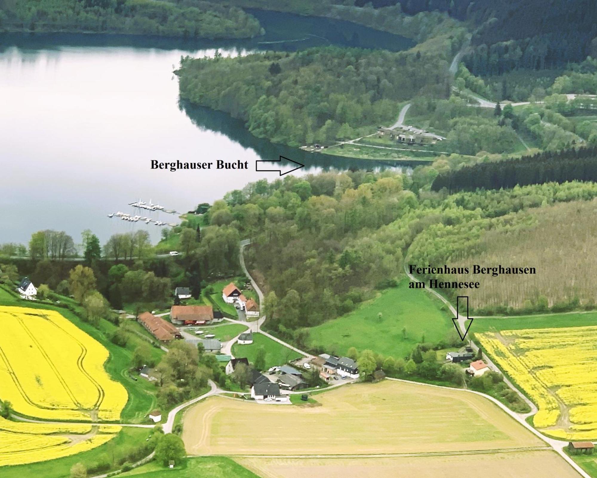 Ferienhaus Berghausen Am Hennesee เมสเชอเดอ ภายนอก รูปภาพ